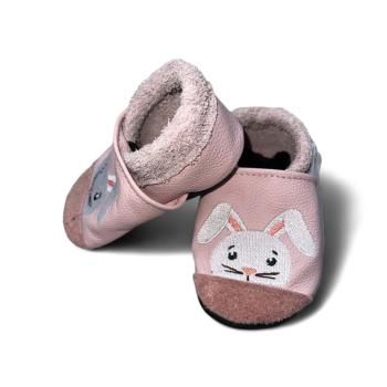 Lederpuschen Hase mit Krabbelkappe